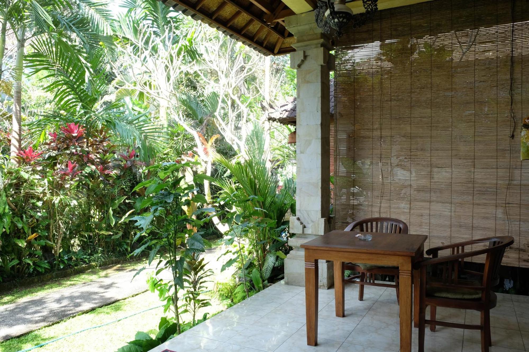 Suastika Guest House Ubud Exterior foto