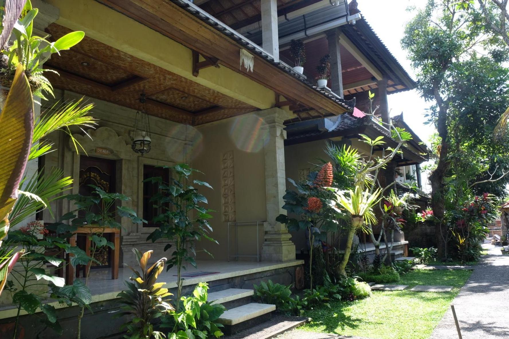 Suastika Guest House Ubud Exterior foto